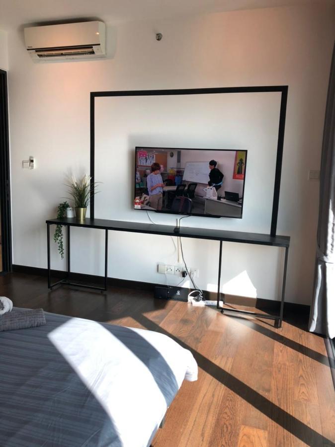 Almas Puteri Harbour Nusajaya Suite Room Exclusive Room 5 Min To Legoaland By Homespace Экстерьер фото