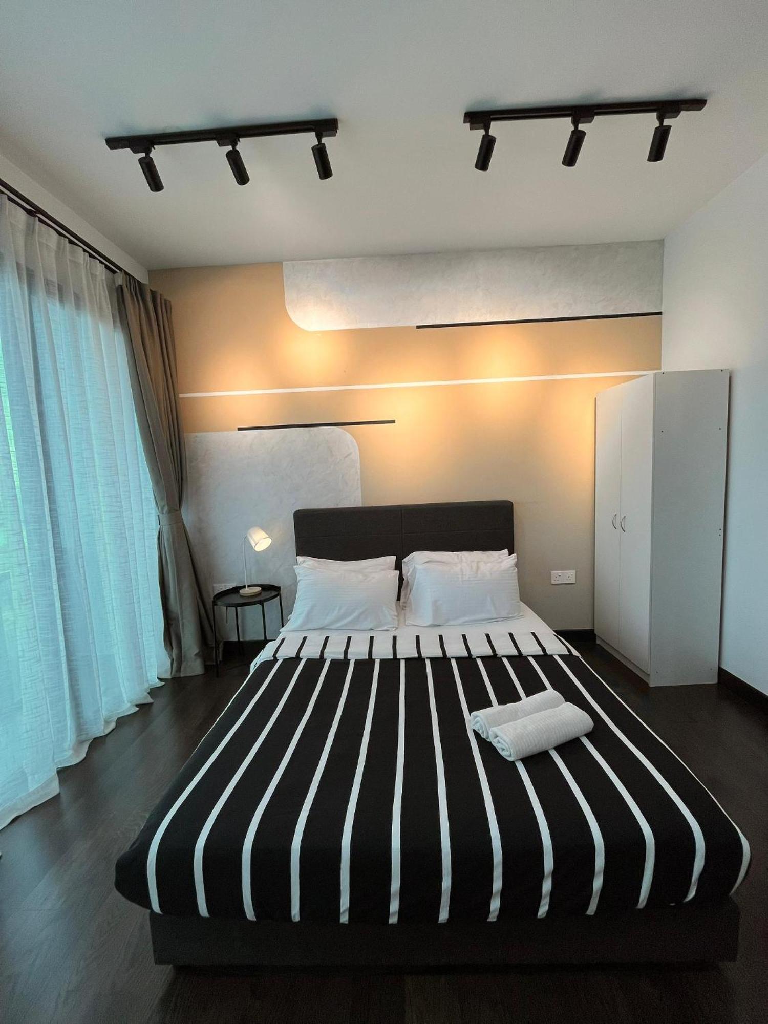 Almas Puteri Harbour Nusajaya Suite Room Exclusive Room 5 Min To Legoaland By Homespace Экстерьер фото