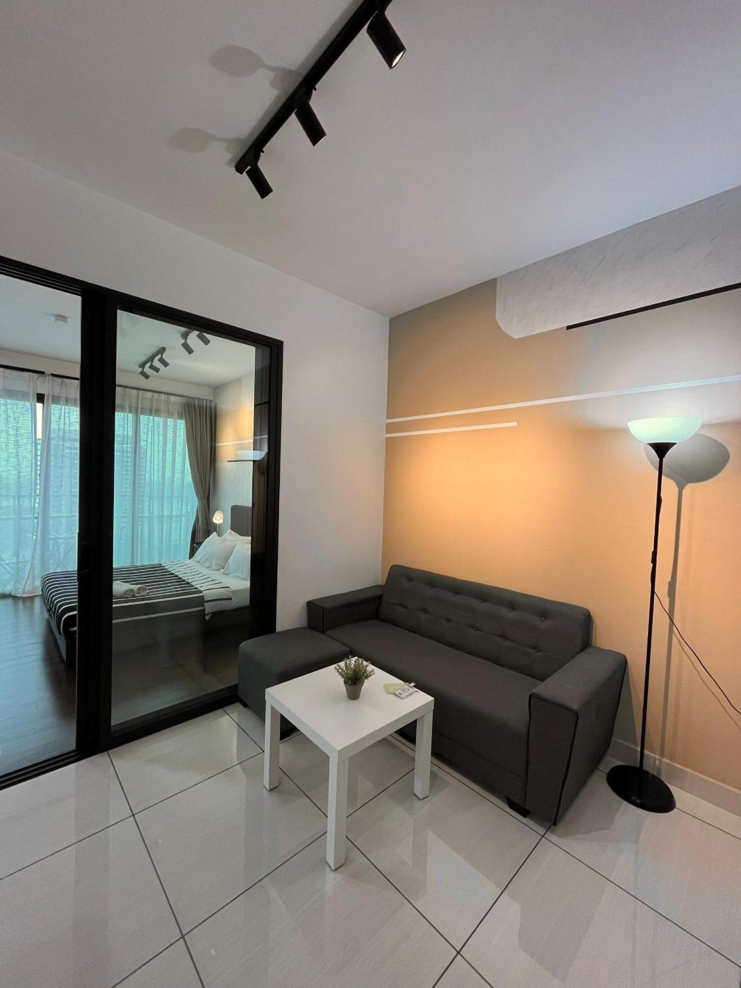 Almas Puteri Harbour Nusajaya Suite Room Exclusive Room 5 Min To Legoaland By Homespace Экстерьер фото